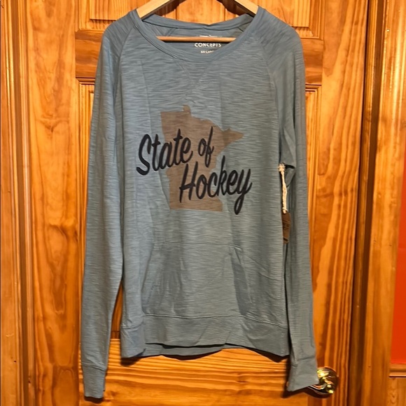Signature Concepts Blue Long Sleeve State of Hockey Shirt. NWT - Picture 1 of 8